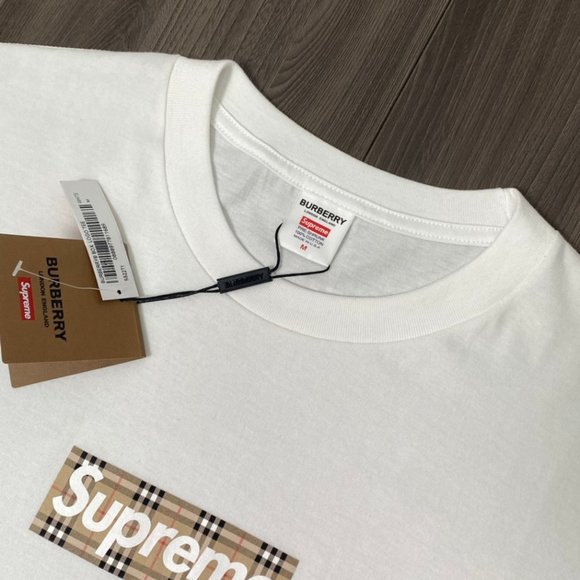 SUPREME SS22 BURBERRY BOX LOGO TEE - Picture 2 of 5